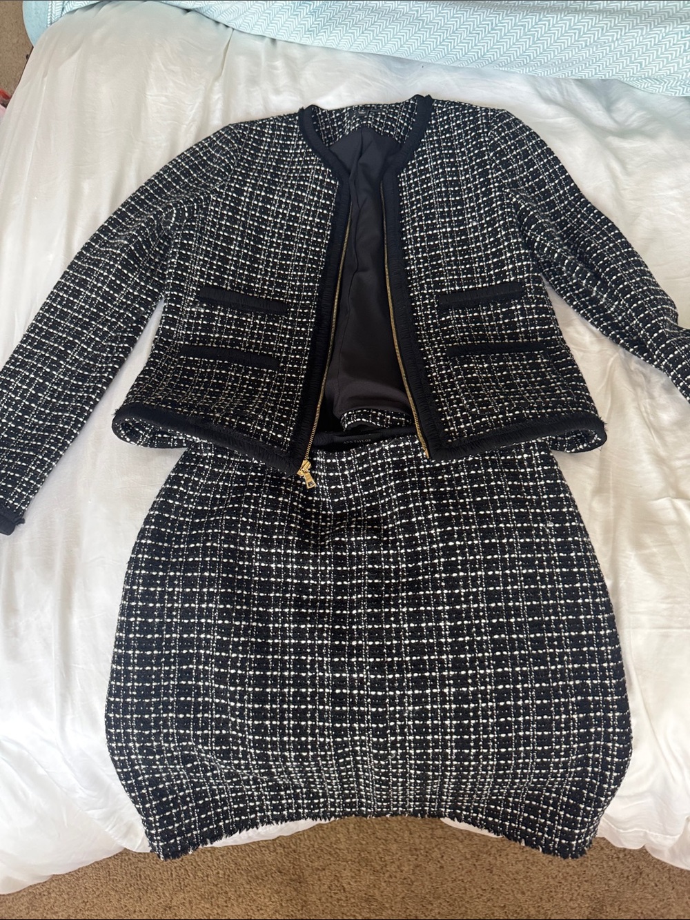 Ann Taylor Black & White Tweed Skirt Set Jacket and Pencil Skirt